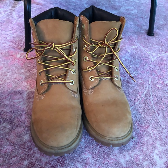 Timberland Boots Size 8.5 WOMENS - Picture 3 of 4
